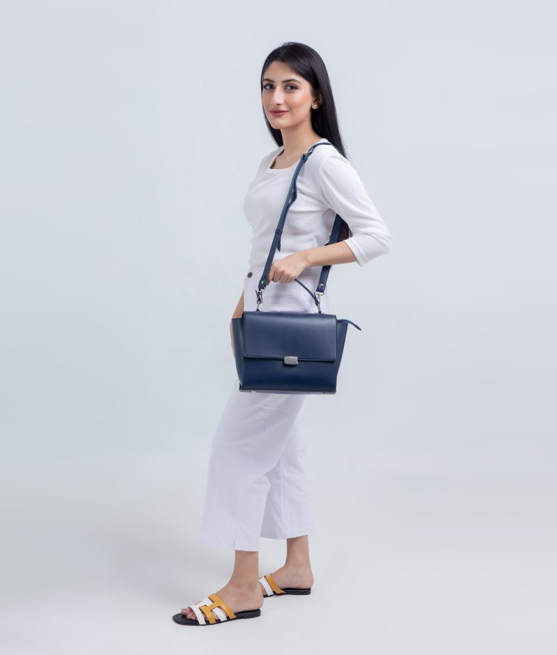 Blue mini messenger bag - Image 9