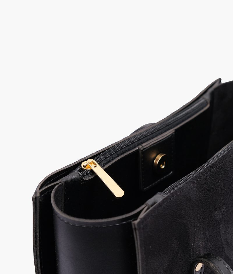 Black suede zipper shoulder bag with long handle - Image 5
