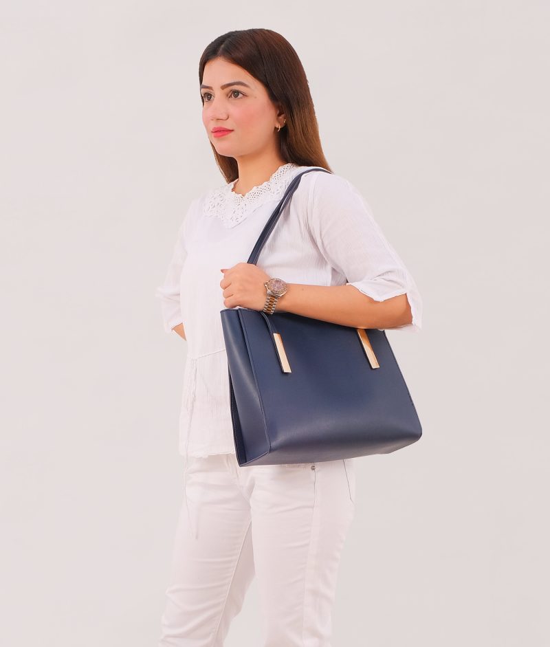 Blue zipper shoulder bag with long handle - Image 2
